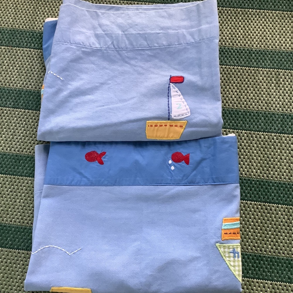 Pottery Barn Kids Sailboat Embroidered Window Valance Nautical Blue Fish Nursery - Picture 6 of 7